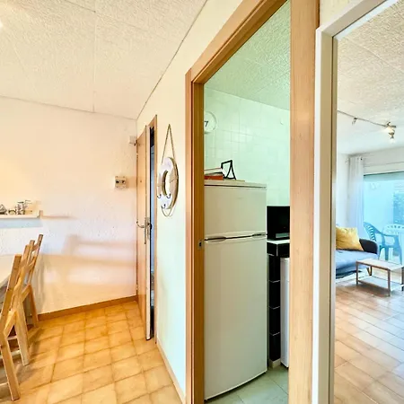 Apartamento Apartment, Short Walk To The With Aircon *