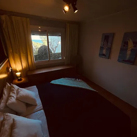 Apartment, Short Walk To The With Aircon Calella De Palafrugell