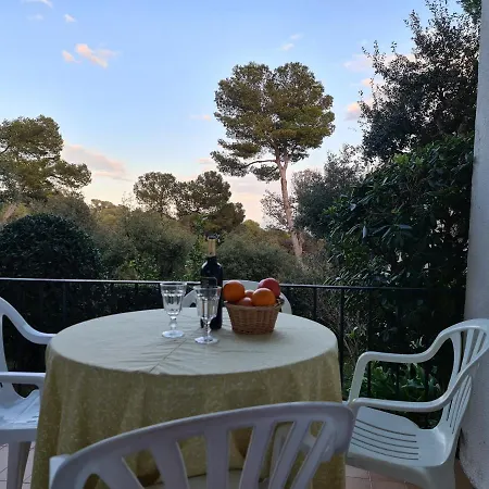 Apartment, Short Walk To The *